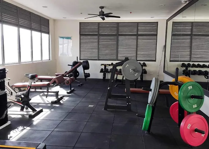 By Trixia Be Apartments, Luxury Apartments, Ac, Pool, Gym, Near It Park *