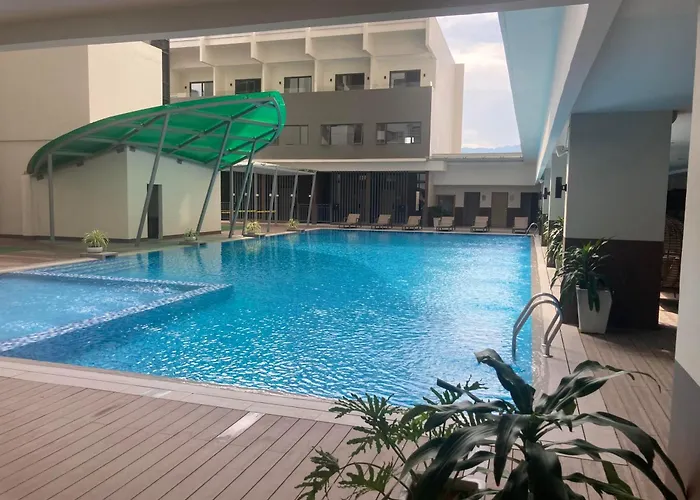 By Trixia Be Apartments, Luxury Apartments, Ac, Pool, Gym, Near It Park *
