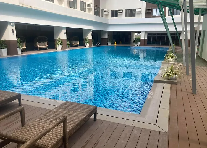 By Trixia Be Apartments, Luxury Apartments, Ac, Pool, Gym, Near It Park Apartment