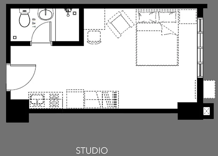 By Trixia Be Apartments, Luxury Apartments, Ac, Pool, Gym, Near It Park Apartment