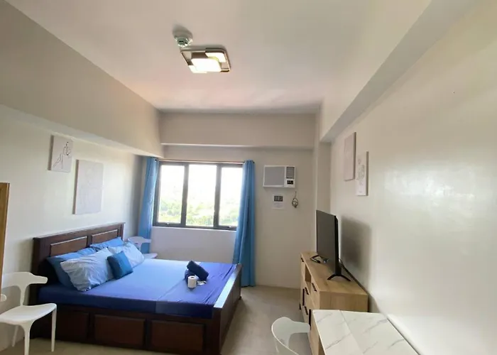 By Trixia Be Apartments, Luxury Apartments, Ac, Pool, Gym, Near It Park Apartment Cebu