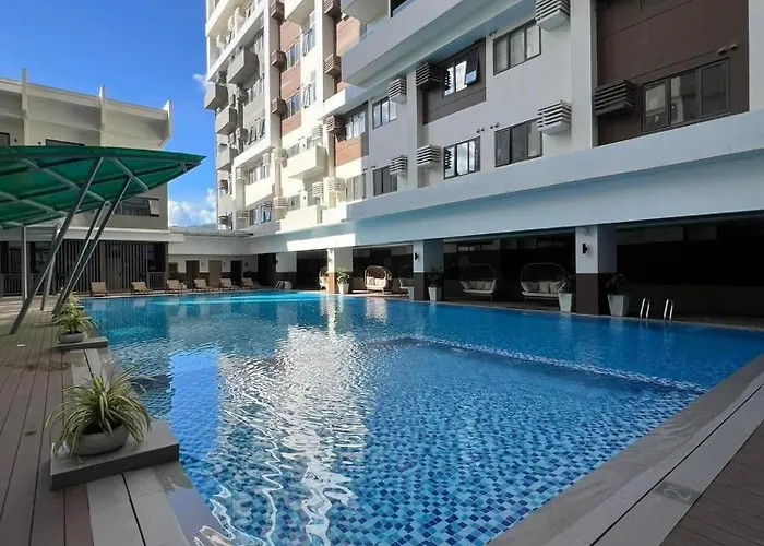 By Trixia Be Apartments, Luxury Apartments, Ac, Pool, Gym, Near It Park Apartment